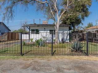 1822 Hardcastle Ave, Hanford, CA 93230