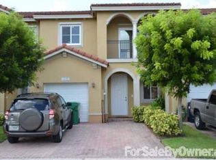 16642 SW 71st Ter, Miami, FL 33193