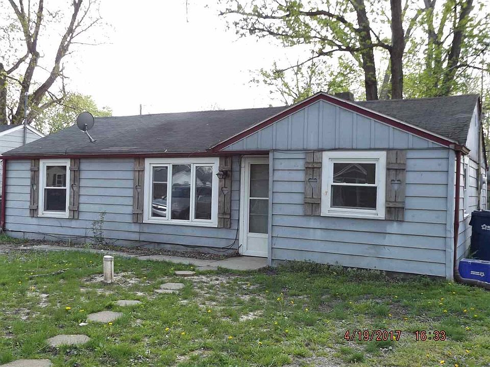 1st image of 1701 S Oakdale Dr