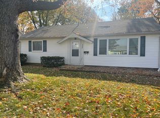 4547 Thackeray Rd, Maumee, OH 43537