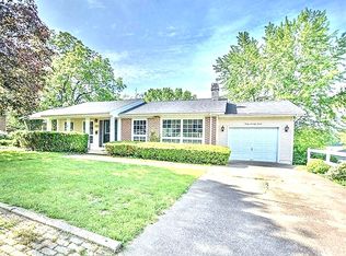 3077 E Fitzgerald Rd, Decatur, IL 62521