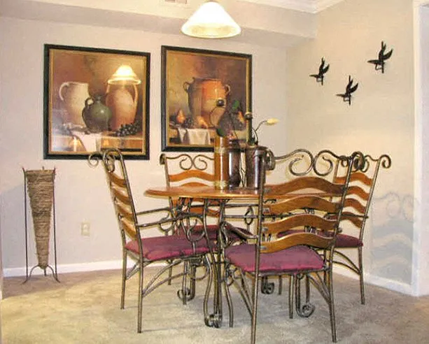Walnut Terrace — Photo 16