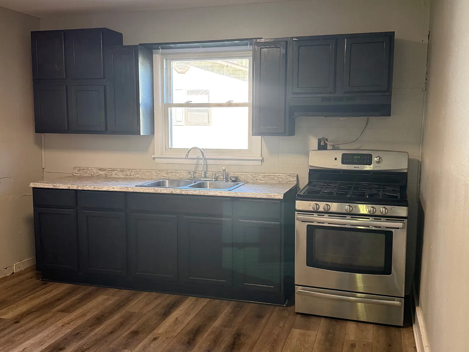 2 bed, $875 — Photo 4