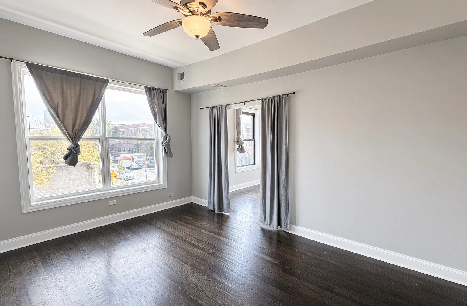 2 bed, $3,100 — Photo 3