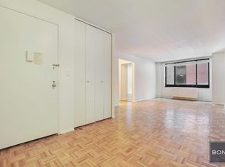 200 Rector Pl APT 4A, New York, NY 10280