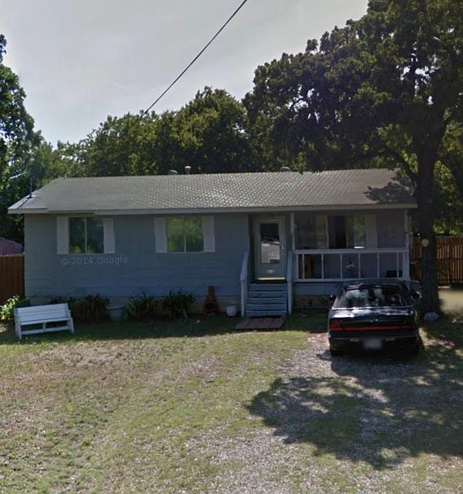 2nd image of 3113 Caddo Trl
