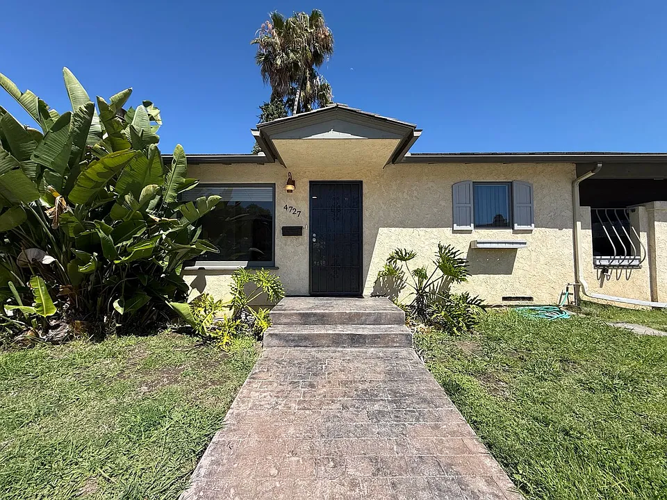 4727 Redland Dr