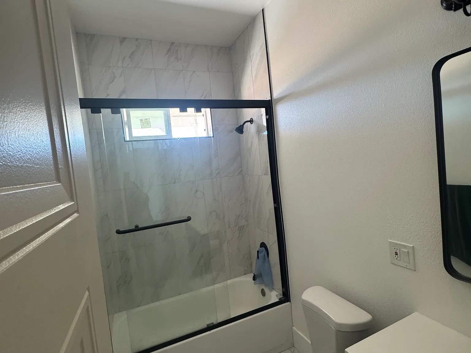 2 bed, 1600 sqft, $2,600 — Photo 4