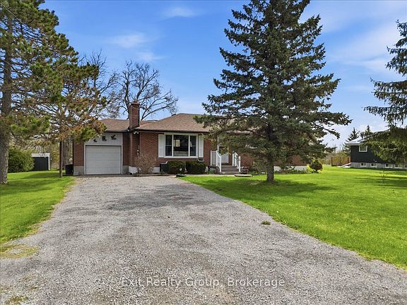 3rd image of 196 Elmwood Dr