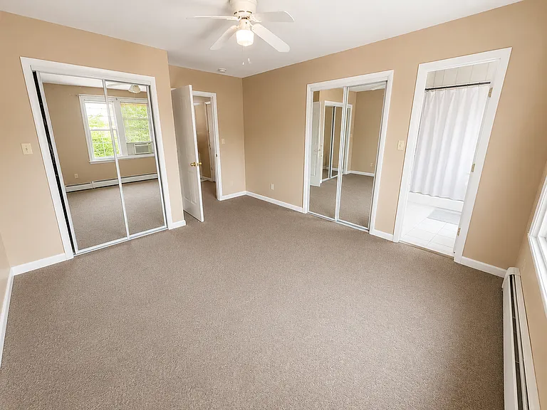 639 Willis Ave — Photo 6