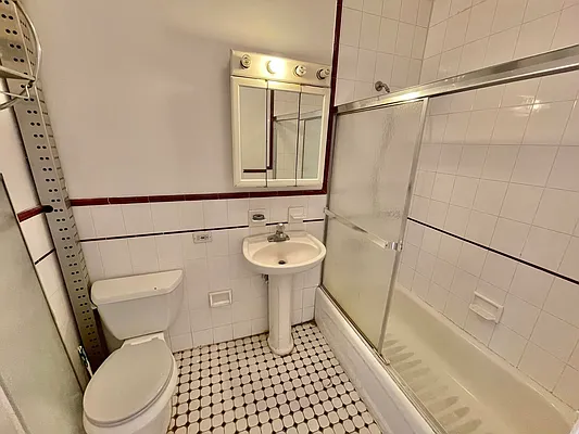 Rented by Keller Williams Realty Empire | media 7