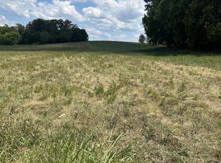 979 Frogpond Rd, Friendsville, TN 37737