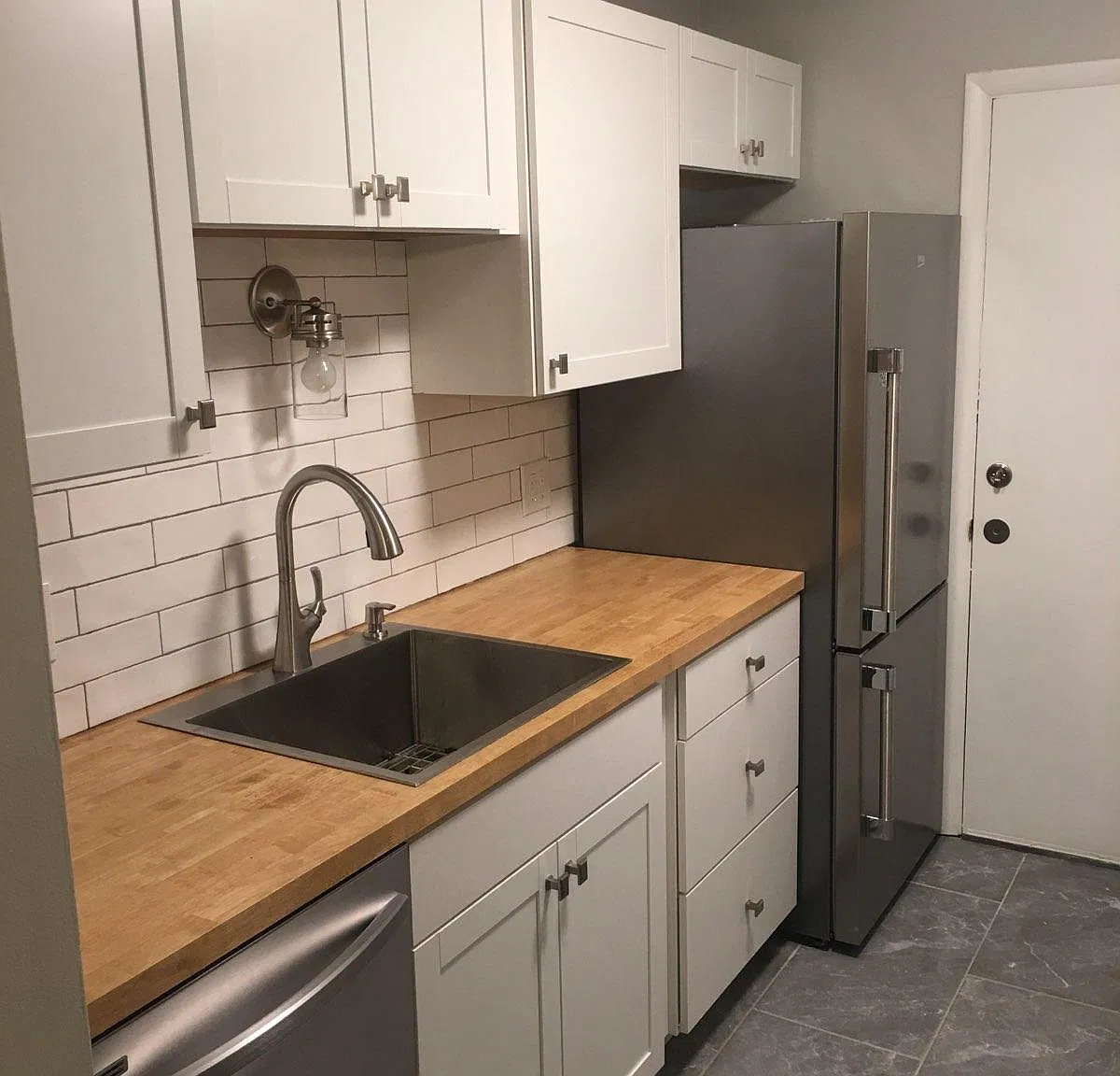 2 bed, 1140 sqft, $1,695 — Photo 1