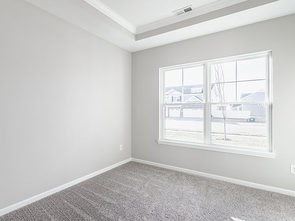 5th image of 7134 Symphony Dr