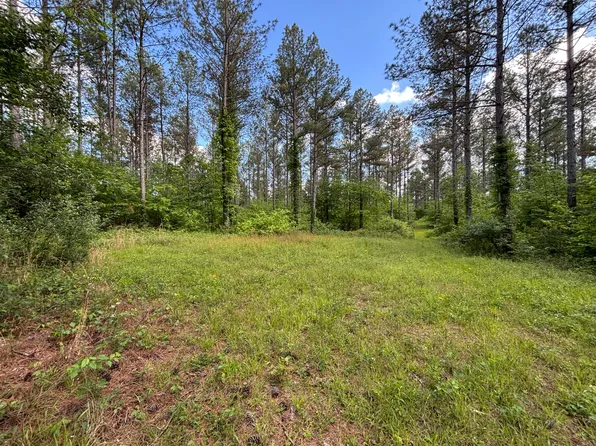 82 Bennie Camp Rd, Dunlap, TN 37327