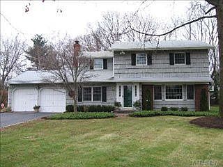 1st image of 9 Pine Hollow Ct