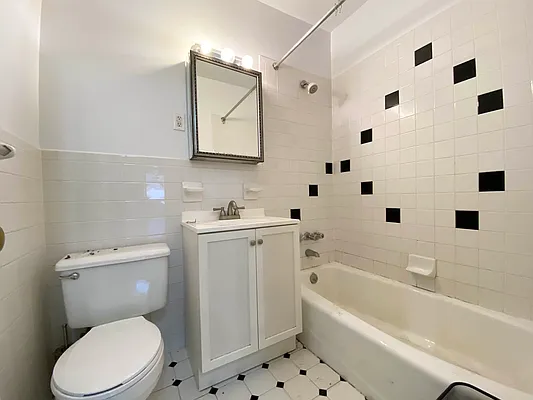 Rented by Yorgan Group, LLC | media 15