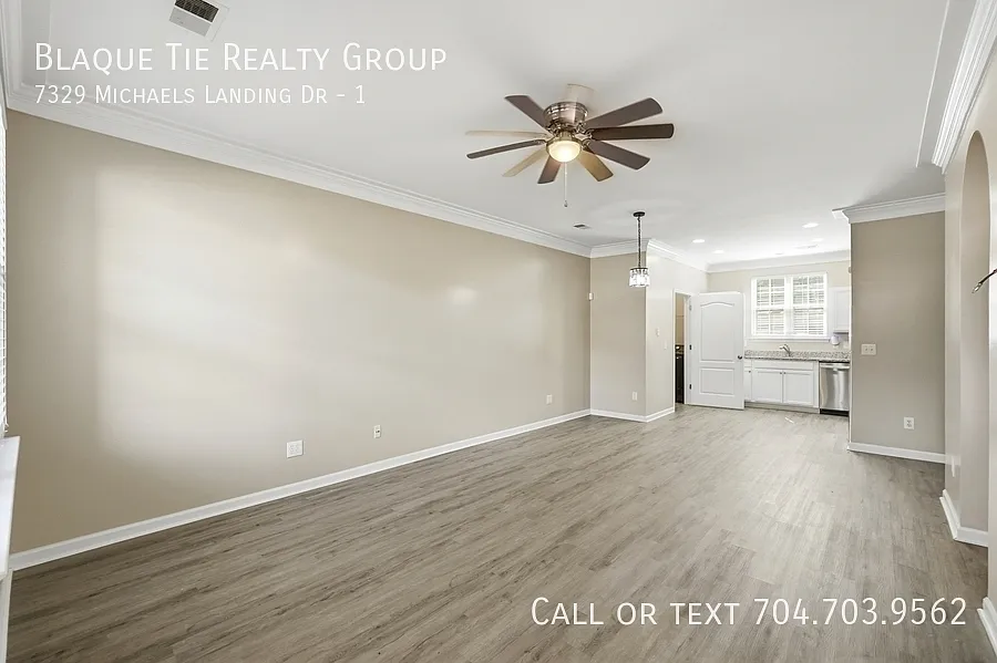 2 bed, $1,895 — Photo 4