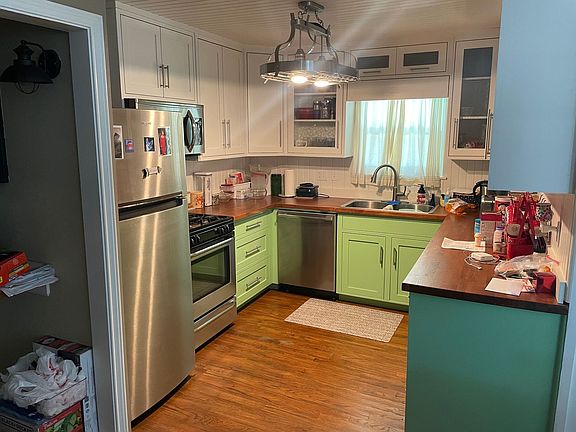 4th image of 340 Santa Fe Dr
