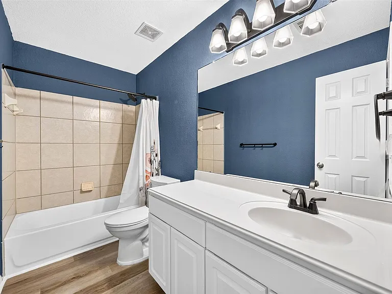 7815 Koloa River Ct — Photo 19