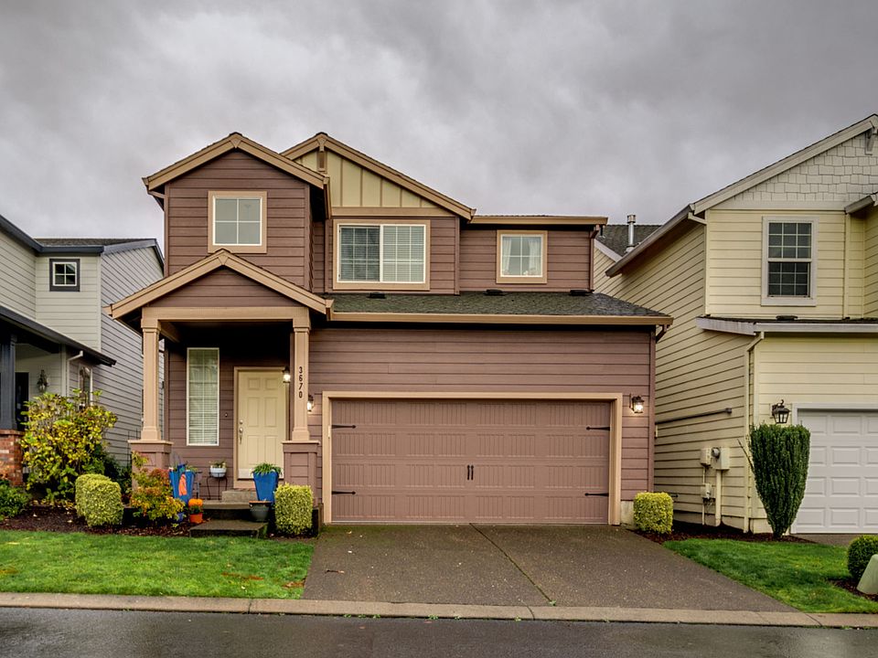 1st image of 3670 SE Honeysuckle Pl