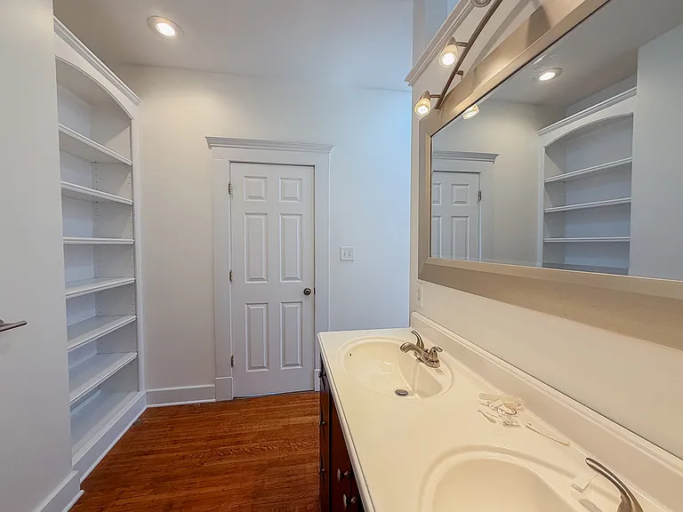 2035 N New Jersey St #1 — Photo 12