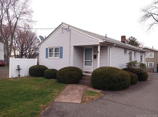 17 Margerie St, Meriden, CT 06450