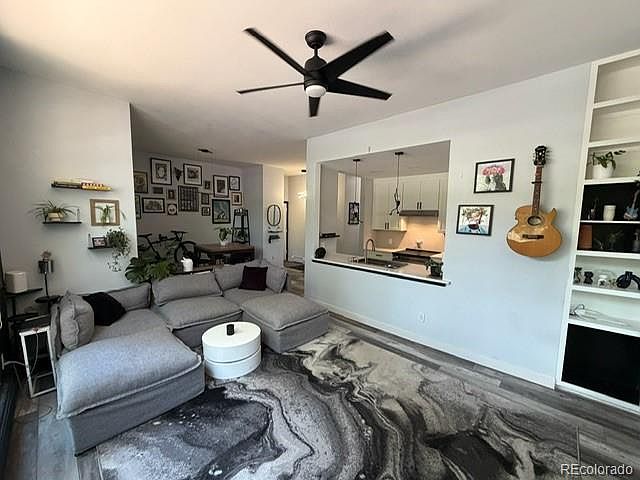 1st image of 2403 Glenarm Pl APT 106