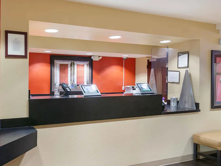 Lobby and Guest Check-in