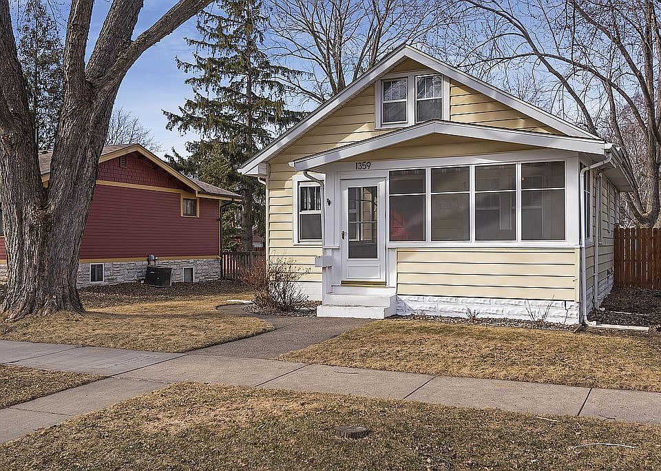 Fantastic St. Paul location!