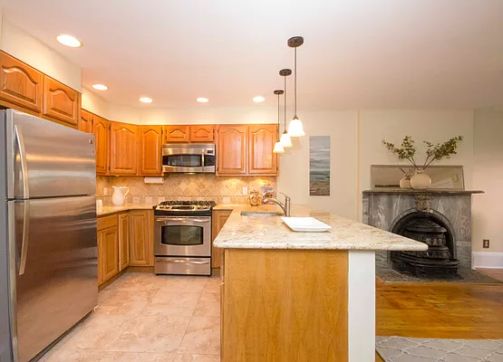 Sold by Verdel Real Estate | media 6