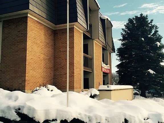 2nd image of 1587 S Foothill Dr APT 17