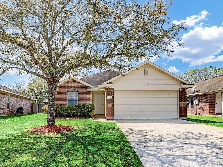 135 Rustic Colony Ln — Photo 1