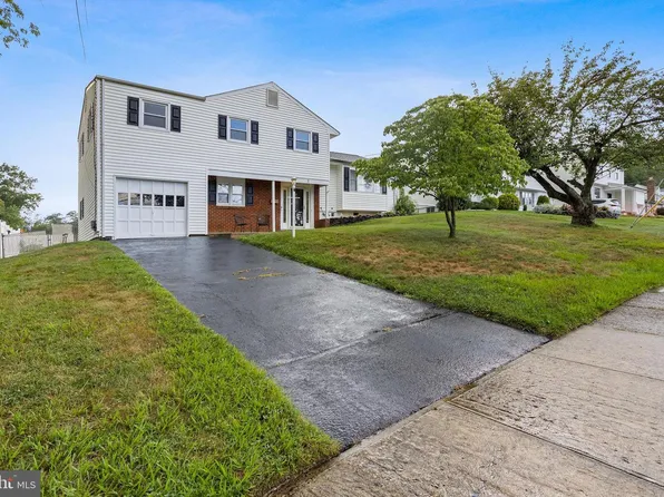 7 Hempstead Rd, Hamilton, NJ 08610
