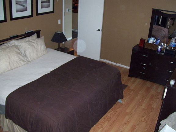 12x17 Bedroom big enough for king bed!!