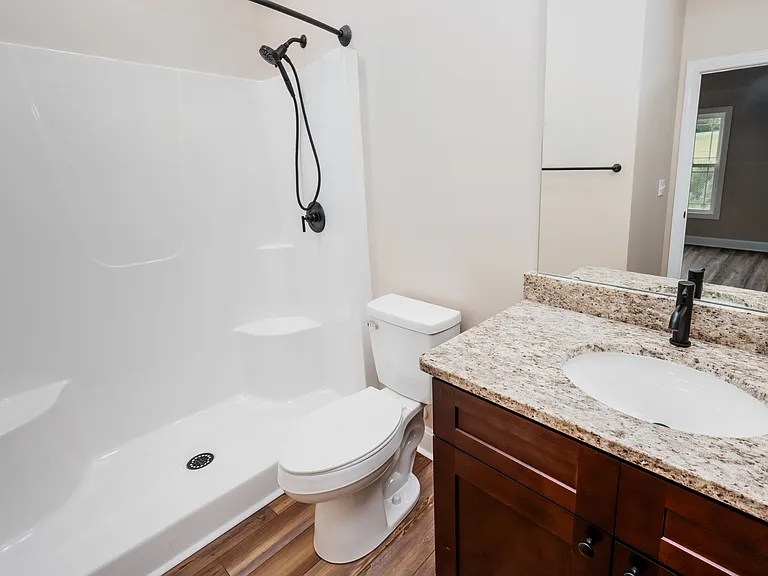 128 Macdonald Blvd — Photo 17
