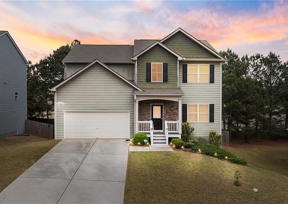1st image of 84 Forrest Hills Dr