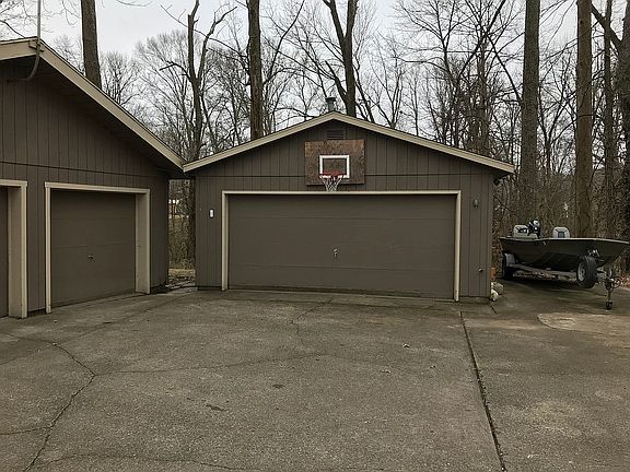 Garage #1