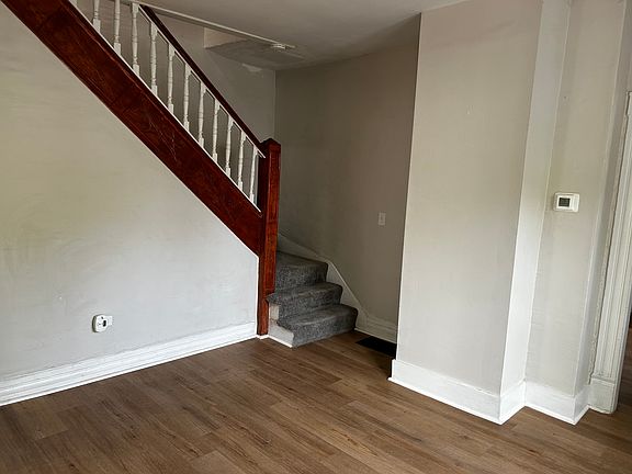3rd image of 182 S 20th St