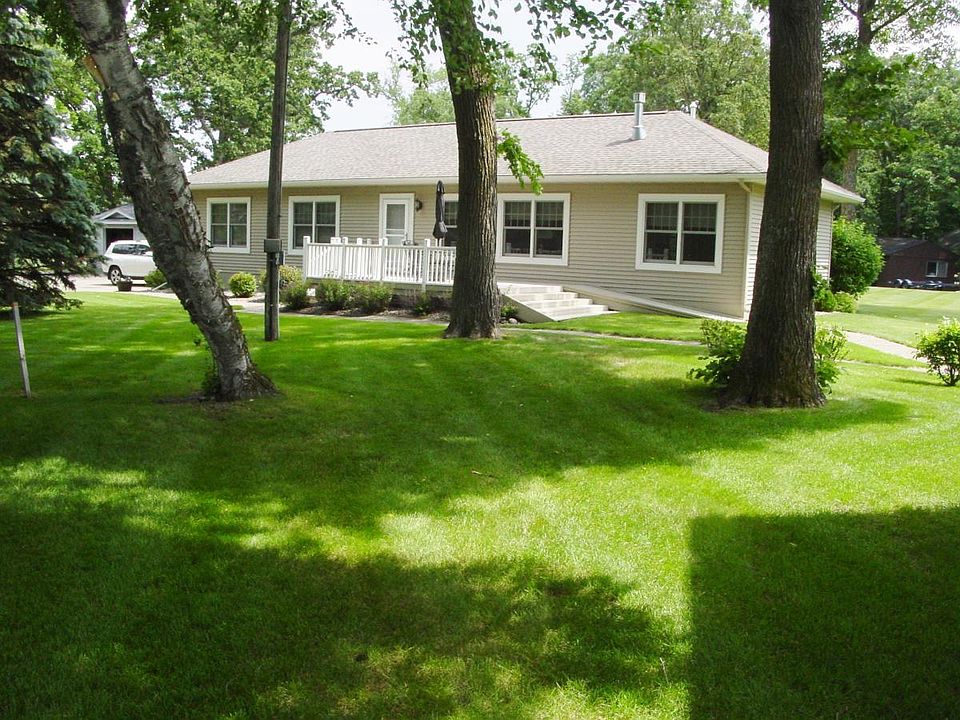 1st image of 3121 Boys Ave NE
