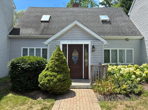 40 Weaver St #C, Wareham, MA 02571