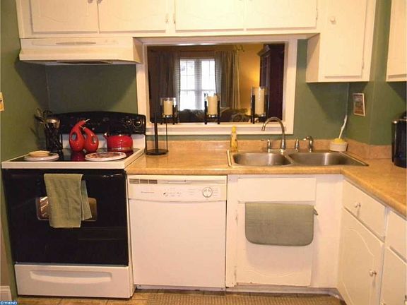 5th image of 52 Gingerwood Ct