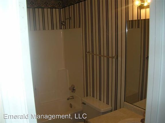 5th image of 524 Haygood Ct