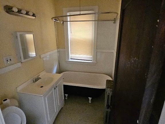 3rd image of 27-29 Orange St