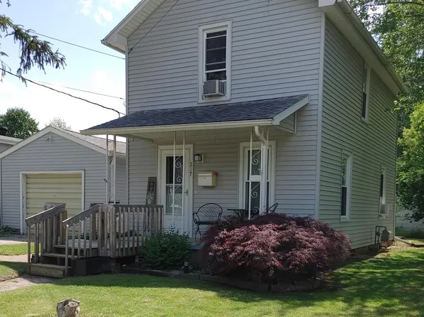 217 N Mulberry St, Clyde, OH 43410