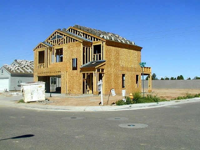1st image of 6439 N 71 Avenue