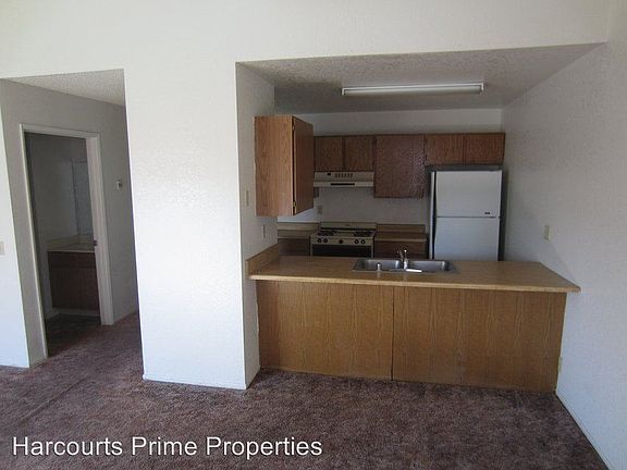 4th image of 73870 Desert Trail Dr APT 6