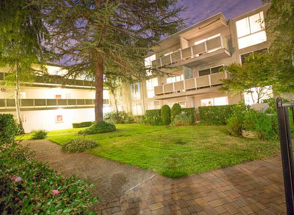 5th image of 181 Del Medio Ave APT 205