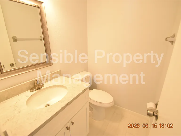 9304 Heritage Oak Ct — Photo 20