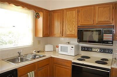 5th image of 8324 Leisure Dr